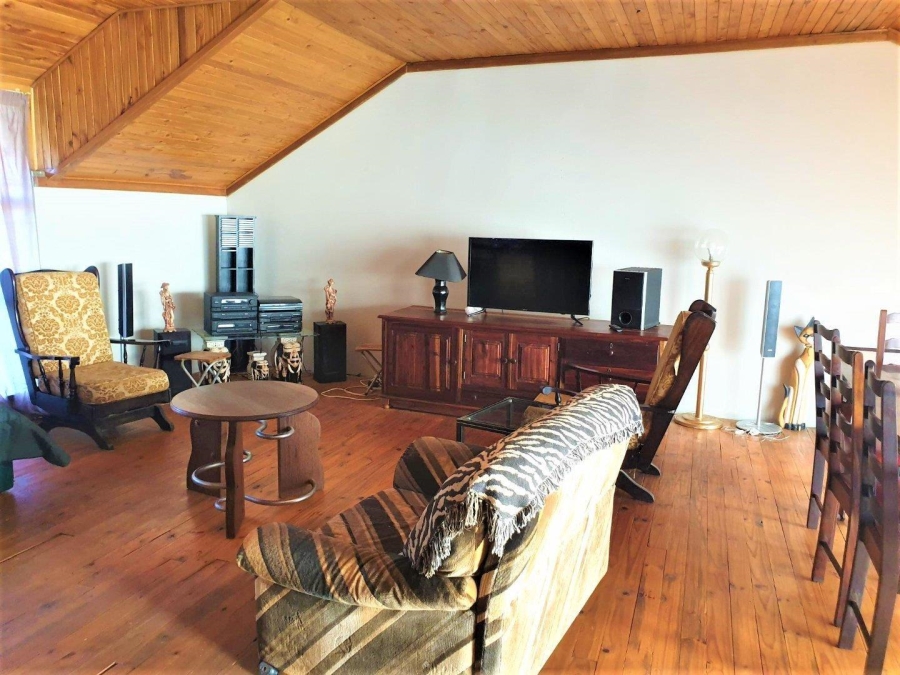 4 Bedroom Property for Sale in Roodewal Free State